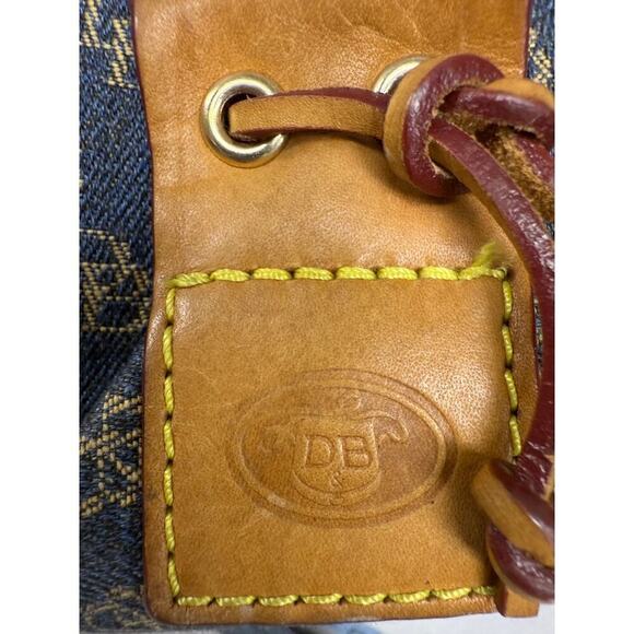 VTGDooney & Bourke Monogram Logo Shoulder Bag Matching Pouch Navy Canvas Leather - Picture 14 of 15